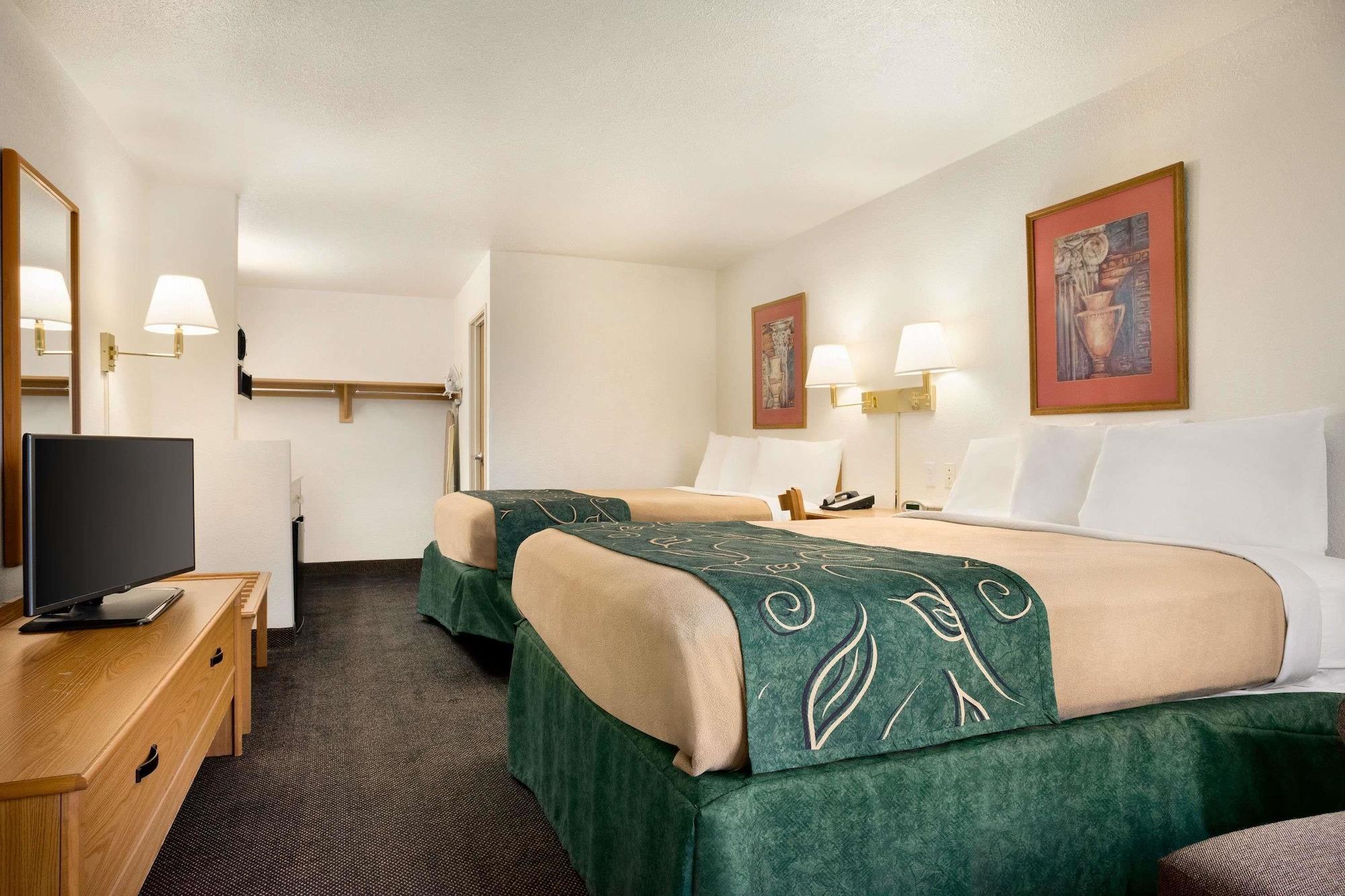 Travelodge by Wyndham Cheyenne Eksteriør bilde